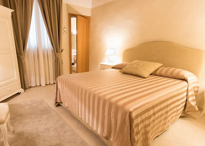 아파트 레시덴자 마르케시 폰테나니 *