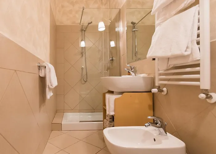 아파트 레시덴자 마르케시 폰테나니 피렌체