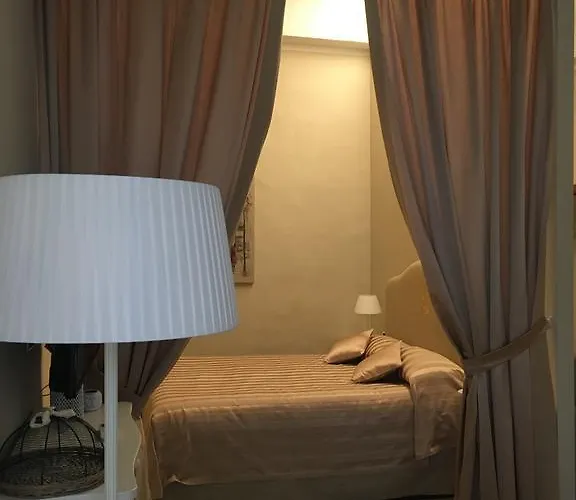 아파트 레시덴자 마르케시 폰테나니 피렌체