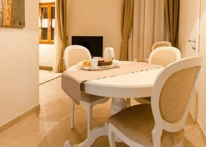 레시덴자 마르케시 폰테나니 *