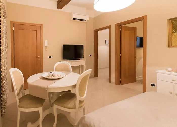 레시덴자 마르케시 폰테나니 피렌체