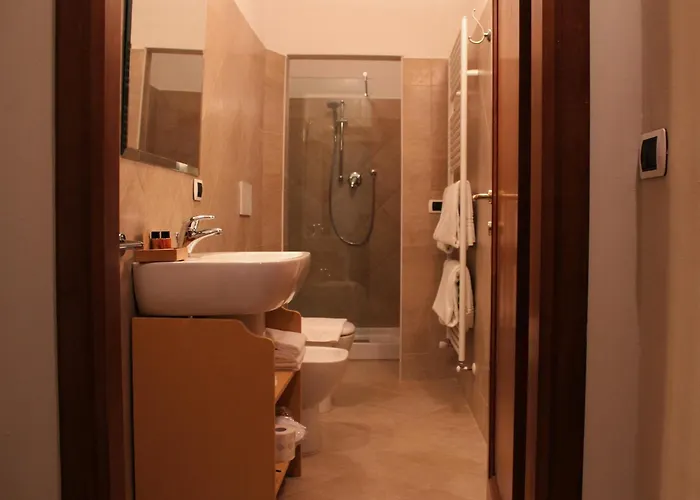 아파트 레시덴자 마르케시 폰테나니 *