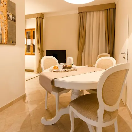 Residenza Marchesi Pontenani Apartamento *